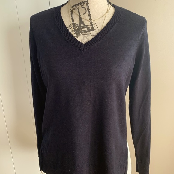 Adrianna Papell - Picture 1 of 5